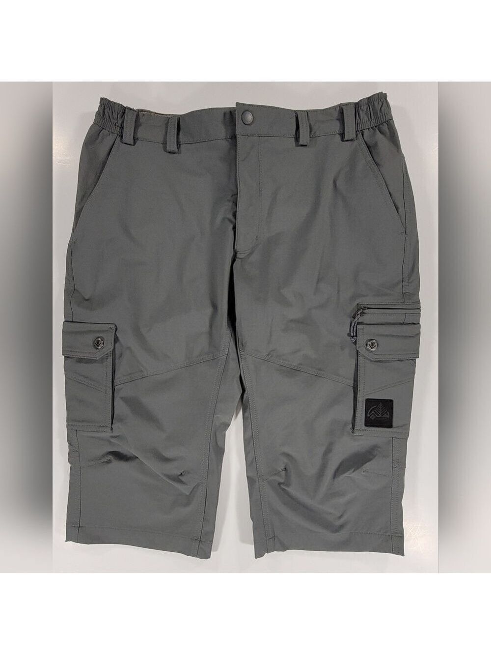 Columbia Pants Women's Capri Cargo Omni-Shade Gray Hiking Nylon 10 Stretch Waist